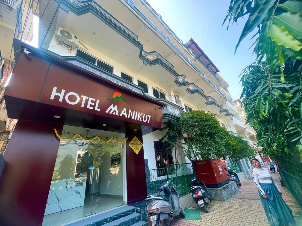 Hotel Manikut Rishikesh Ngoại thất bức ảnh
